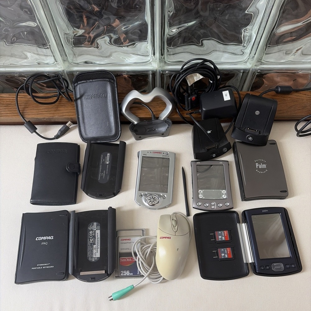 Mixed Lot Of Compaq ipaq Pocket PC + Palm Handheld PDAs + Accessories - Untested